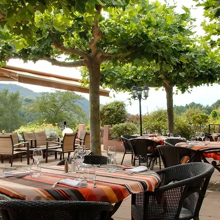 Le Domaine De Falgos Golf & מלון Saint-Laurent-de-Cerdans
