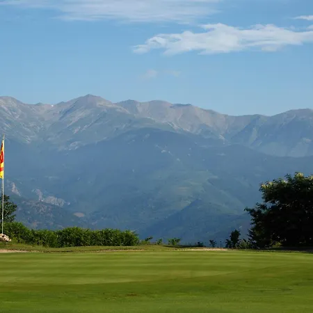 מלון Le Domaine De Falgos Golf & Saint-Laurent-de-Cerdans