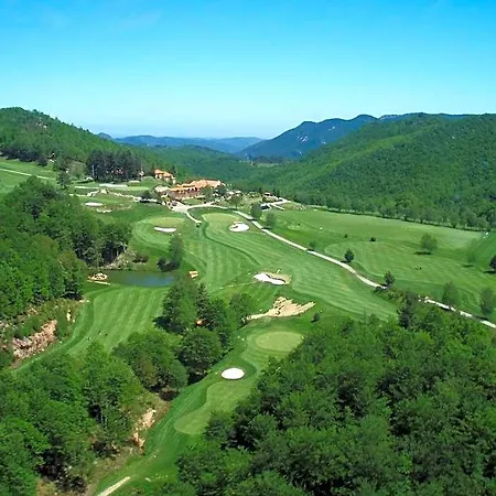 Le Domaine De Falgos Golf & Saint-Laurent-de-Cerdans